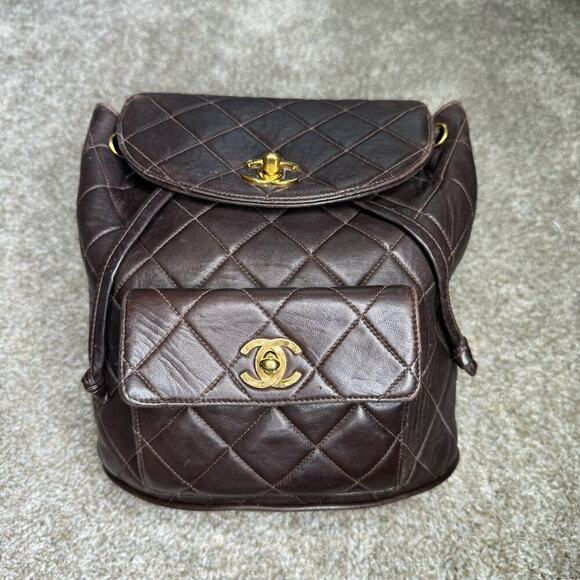 Chanel Matelasse Chain Backpack Duma Lambskin CC Logo Chocolate Brown Vintage - Picture 2 of 16